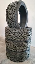 Gomme invernali Goodyear 225/40/18