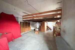 MAGAZZINO A CRANDOLA VALSASSINA