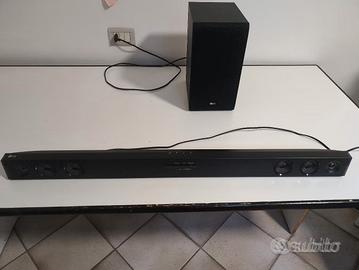 soundbar LG SJ3 con subwoofer