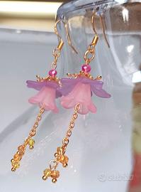 Orecchini campanelle argento, acrilico e cristalli