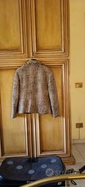 Giacca modello Chanel in lana
