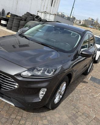 Ford Kuga 1.5 TDCi 120CV AUTOM. TITANIUM **PREZZO 