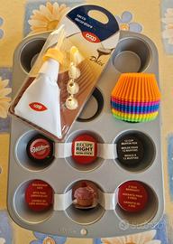 Stampo muffin + n.12 Pirottini + Sac a poche 