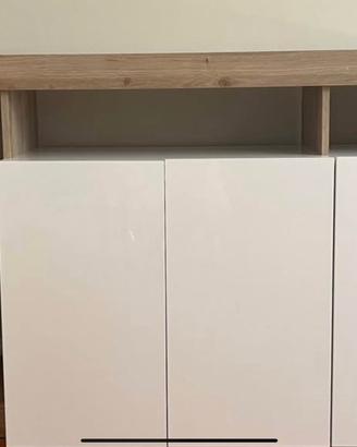 Credenza moderna con 3 ante