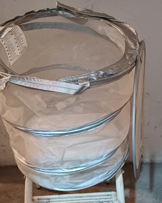 cesta per bucato