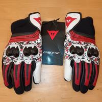 Guanti in pelle Dainese da moto 