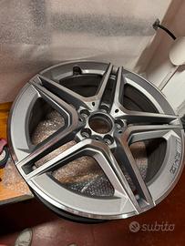 Cerchio in lega 18’’ Originale AMG Mercedes