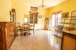 CASA SEMINDIPENDENTE A MONTASOLA