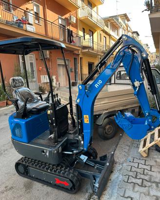 Escavatori 10 quintali diesel Amagarden nuovo