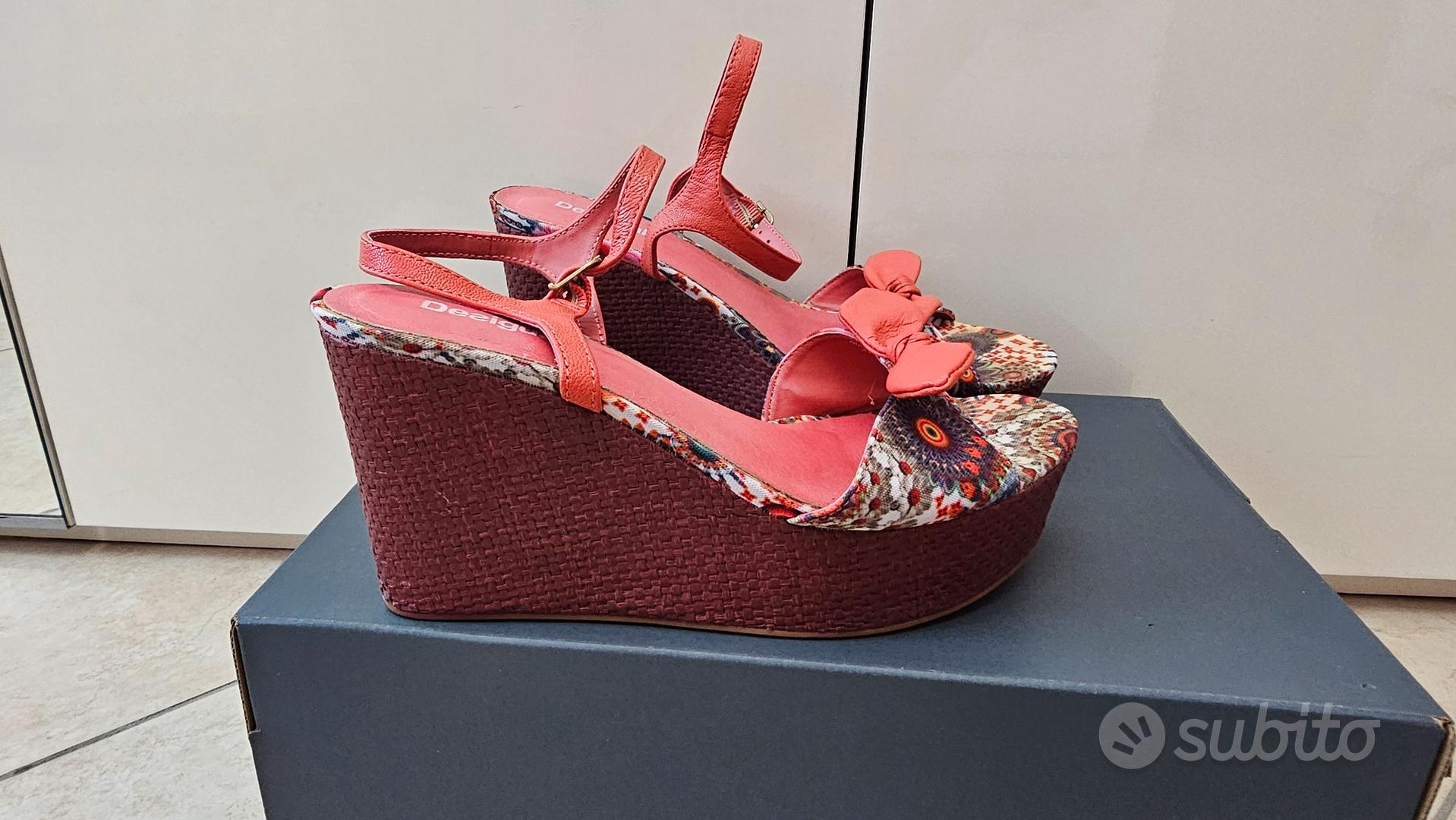 Scarpe con zeppa clearance desigual