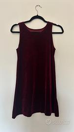 Vestito corto in velluto bordeaux elegante