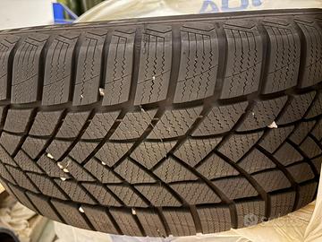 Gomme invernali 235/55/18
