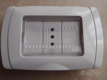 Placca autoportante stagna IP55