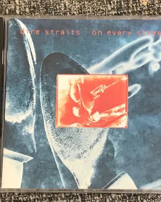 DIRE STRAITS - On every street