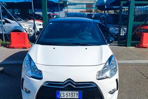 Ds DS3 3 1.2 VTi 82 Just Black