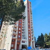 Pentavani cantina e box