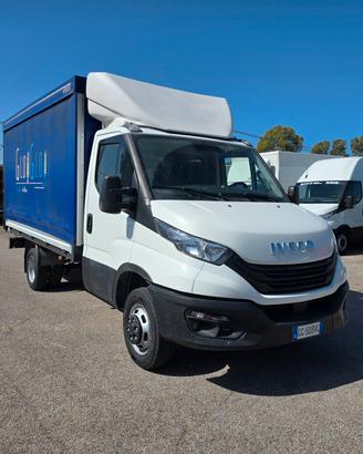 Iveco 35c14 con Centina