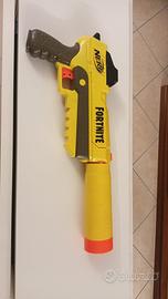 Pistola nerf  con silenziatore