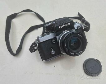 Nikon F2A Photomic + Obiett. Nikkor 35mm AI f 2.8