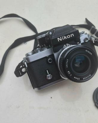 Nikon F2A Photomic + Obiett. Nikkor 35mm AI f 2.8