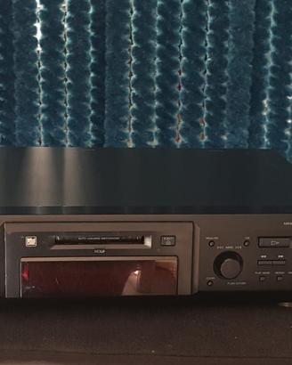Minidisc Sony modello MDS-JE640