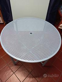 Tavolo in ferro