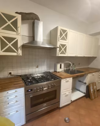 Cucina IKEA BODBYN  bianco sporco smontata