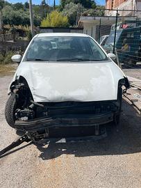 Punto evo GPL 2010 incidentata