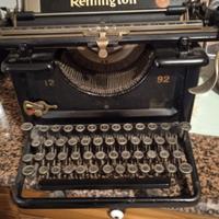 macchina per scrivere d'epoca Remington 