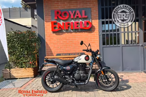 Royal Enfield HNTR 350 del 2026