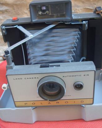 MACCHINA FOTOGRAFICA POLAROID 215