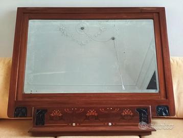 Grande specchio liberty