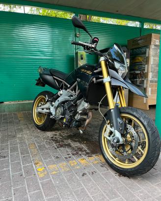 Aprilia Dorsoduro 750