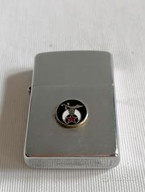 accendino zippo 