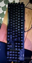Tastiera meccanica AUKEY leggere descrizione
