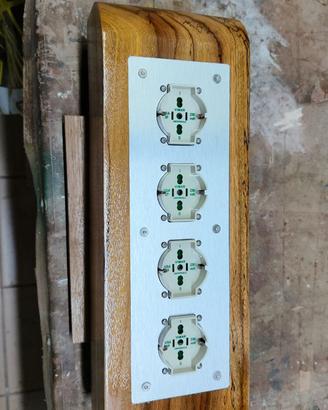 MULTIPRESA MASSELLO  BELI  TIPO ZEBRANO