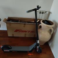 Monopattino elettrico Fantic TX2