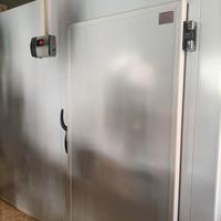 Cella frigorifera , anno 2023