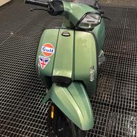 Lambretta V 125 Special + casco originale