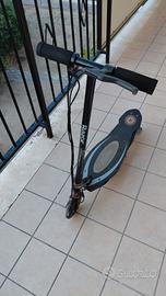 Monopattino elettrico 