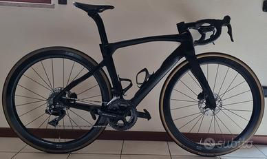 DOGMA F12 DISK DURA-ACE 11V