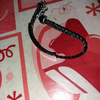 1 braccialetto di bigiotteria