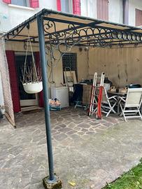 Pergola addossata struttura in ferro gia smontata