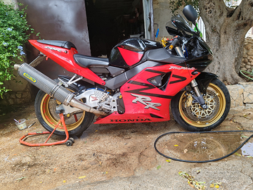 Honda cbr fireblade 954