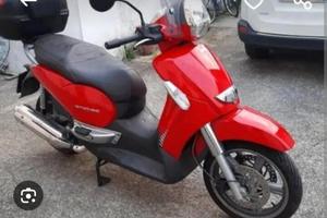 scarabeo 400 light