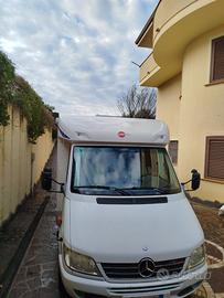 Semintegrale Burstner 695 t star