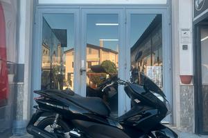 Honda PCX 125 2010 - 4.000 Km