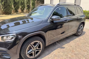 Mercedes GLB 200d PREMIUM AMG LINE