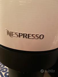 Macchina caffè Nespresso Vertuo