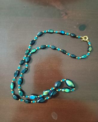 collana vintage di perline iridescenti di vetro